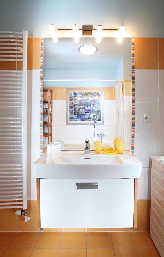 Apartment Vodni With Parking Brno Kamer foto