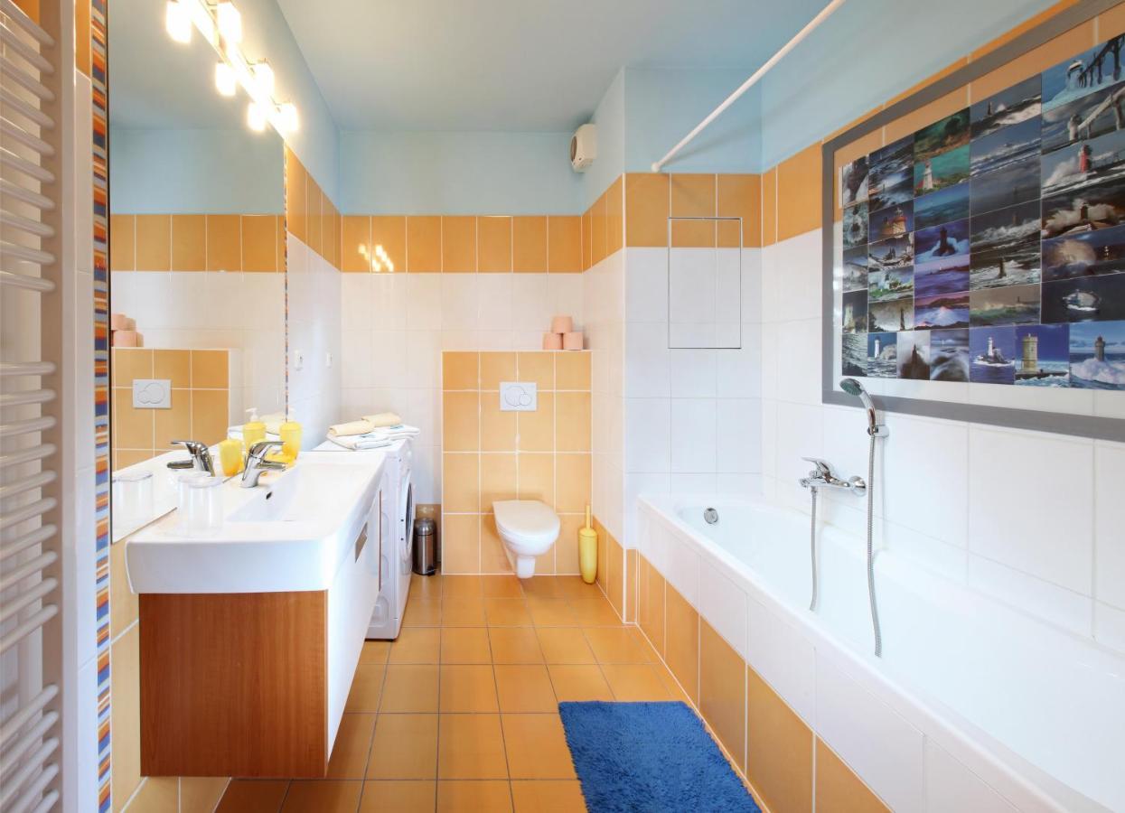 Apartment Vodni With Parking Brno Kamer foto
