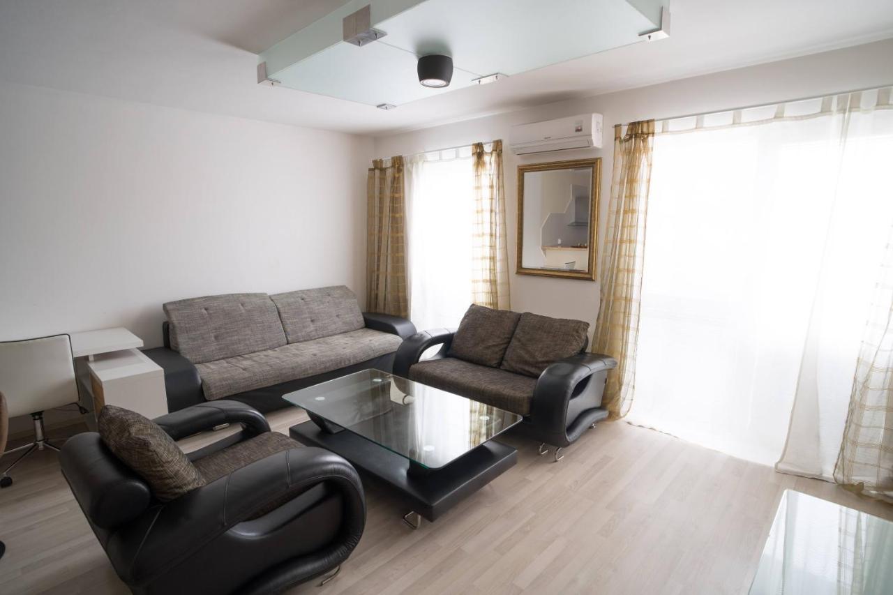 Apartment Vodni With Parking Brno Buitenkant foto